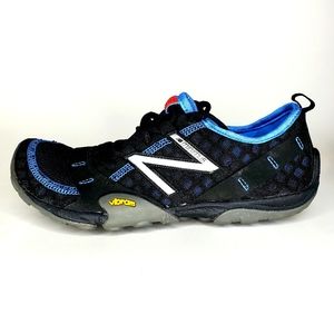 New Balance Minimus trail running shoe women's black and light blue size 8.5